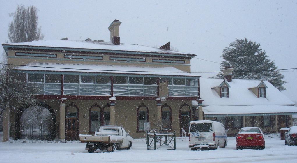 Royal Arms Bed and Breakfast in Nimmitabel, under snow